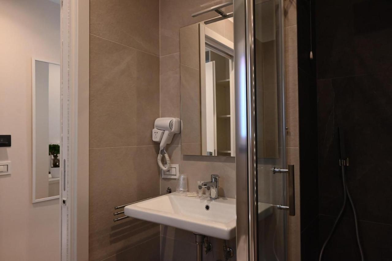 B&B Palazzina Avallone Naples Extérieur photo
